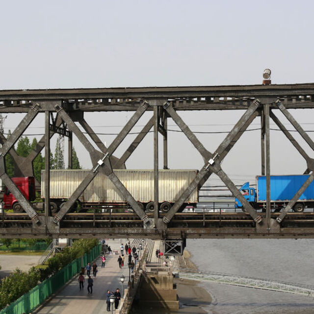 Çin Ekim ayında gümrük vergilerini düşürecek