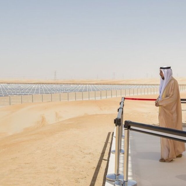 Suudi Arabistan 200 gigavatlık güneş enerjisi projesini askıya aldı