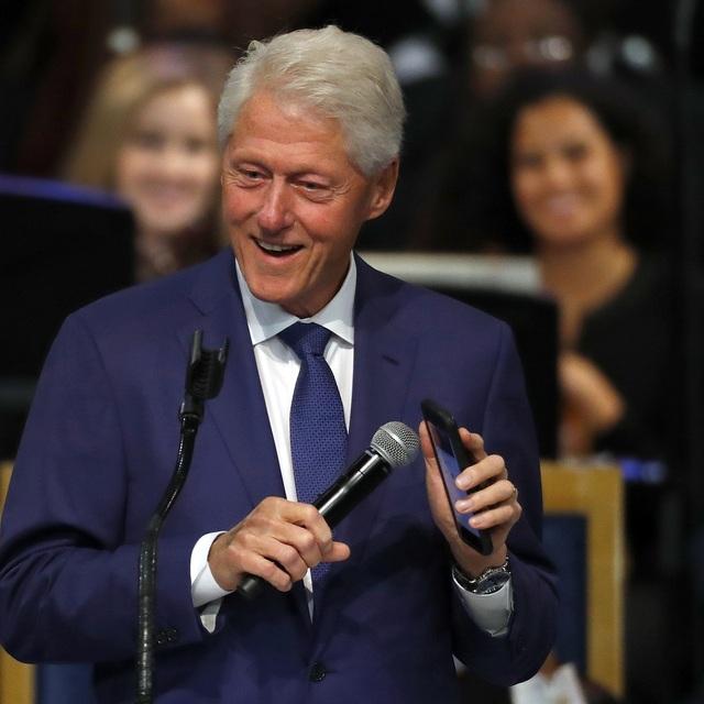 Bill Clinton: Blockchain çarpıcı değişimlere yol açabilir - 7 yıl önce