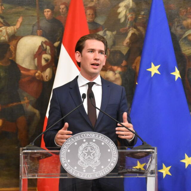 İtalya Başbakanı: Euro bizim paramız, bunun geri dönüşü yok