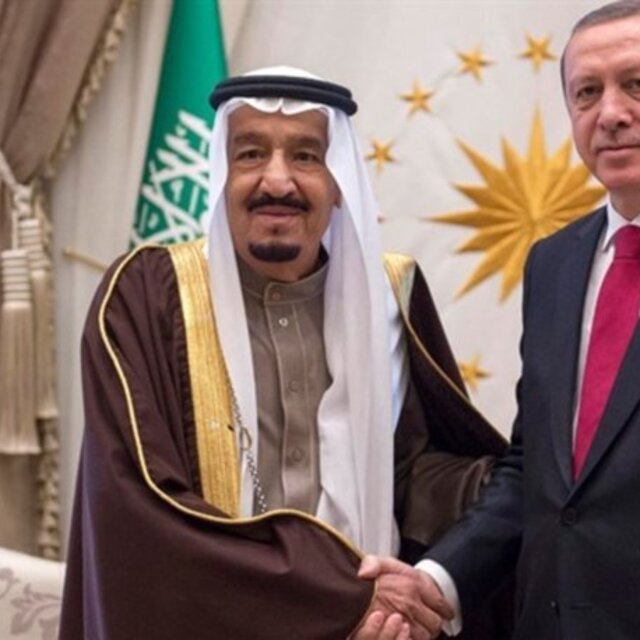 Cumhurbaşkanı Erdoğan Suudi Arabistan Kralı Selman ile görüştü