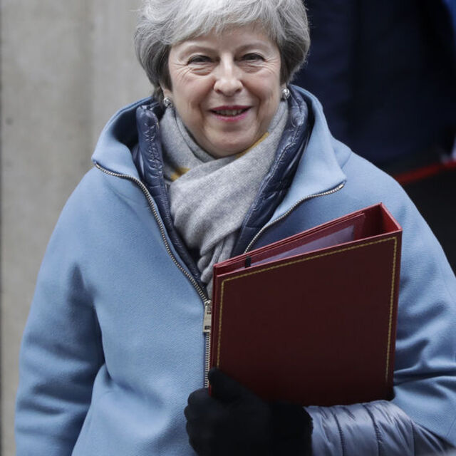 İngiliz Parlamentosu Brexit’in engellenmesi için verilen teklifi kabul etti