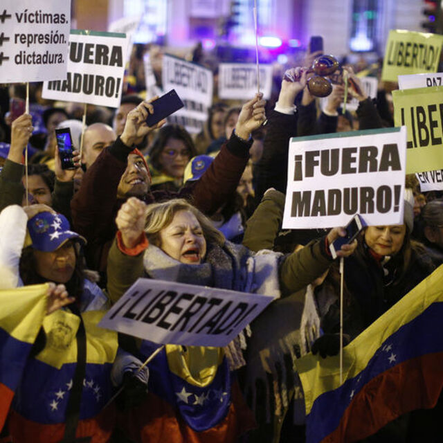 Venezuela'da neler oluyor?