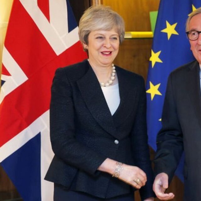 May-Juncker Brexit oylaması öncesi ortak basın toplantısı yaptı