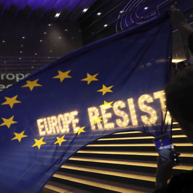 Avrupa Parlamentosu seçimleri: Liberaller yeşiller ve aşırı sağcılar güç kazandı