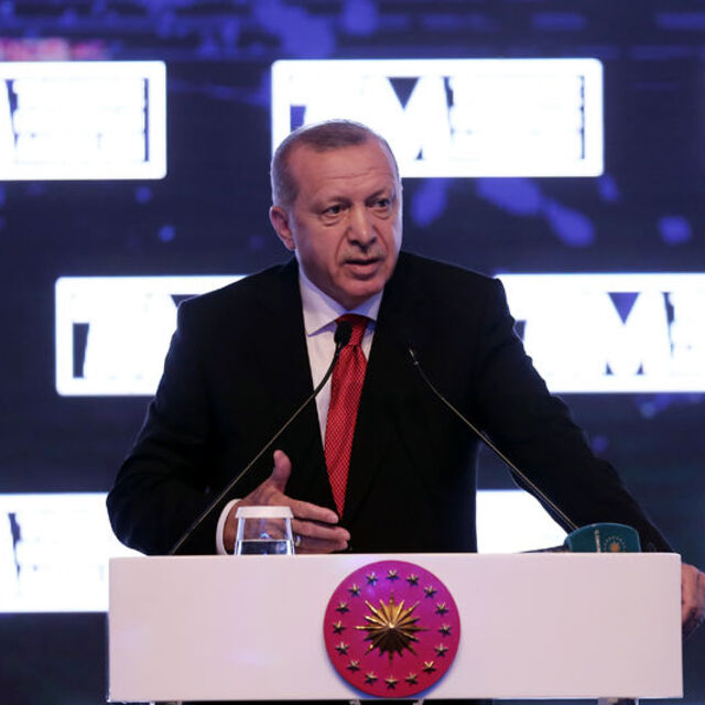 Erdoğan: İhracatçılar döviz satın alırken kambiyo vergisi ödemeyecek