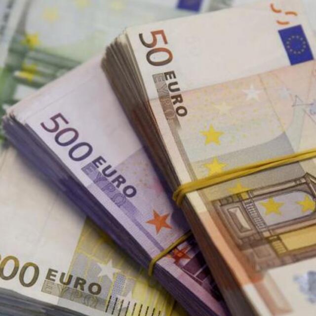 Para piyasaları AMB'den 2019'da 10 bp faiz indirimi fiyatlıyor