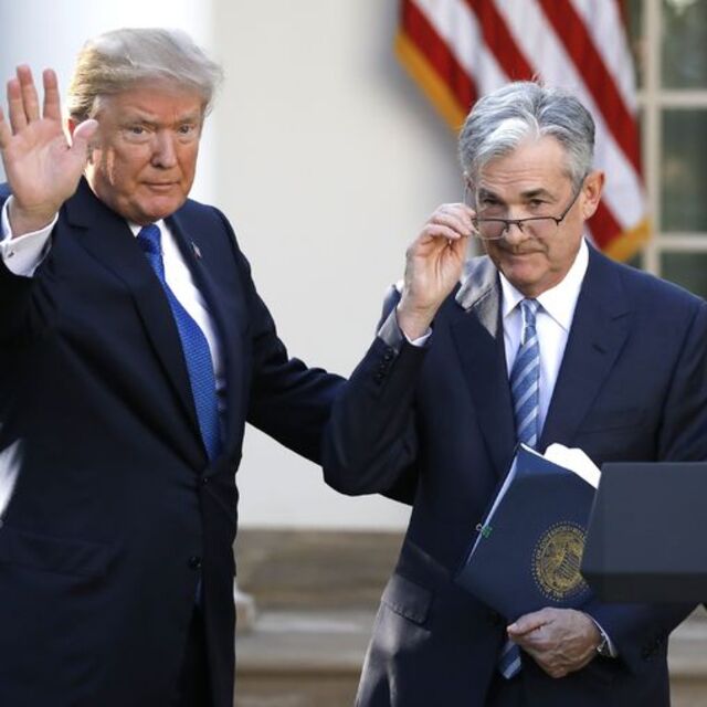 Trump Beyaz Saray hukukçularına Powell'ı görevden alma seçeneklerini sordu
