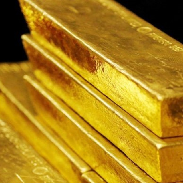 Altın ticaret gelişmeleriyle 1 yılın en sert düşüşünü kaydetti