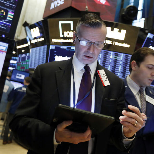 Küresel Piyasalar: Hisseler ve altın Powell sonrası yükseldi, dolar zayıfladı