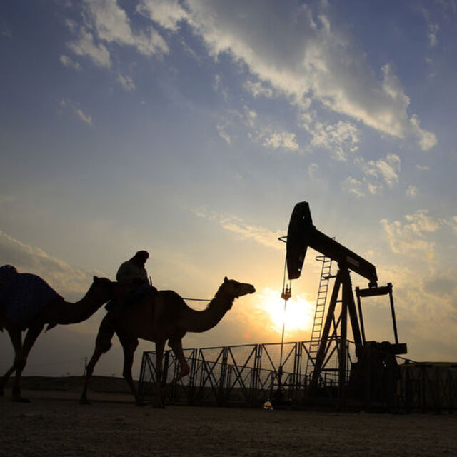 Petrol son 4 yılın en sert düşüşünün ardından yükseldi