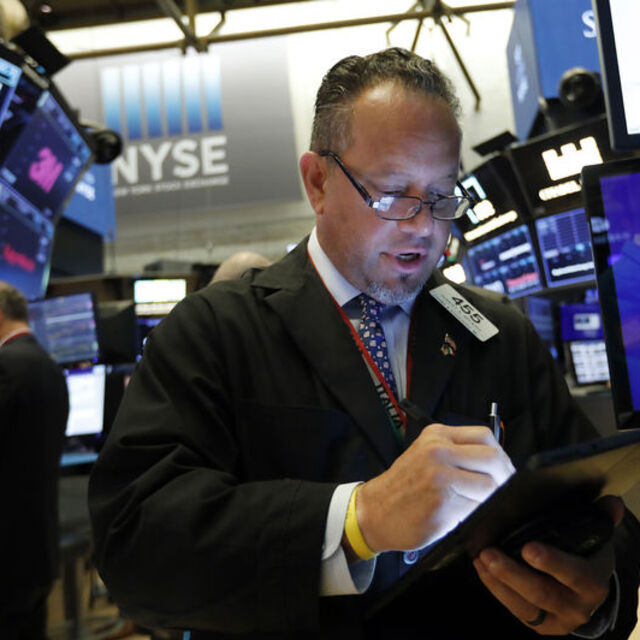 Küresel Piyasalar: Ticaret endişelerinin hafiflemesiyle hisseler yükseldi, altın dibi gördü