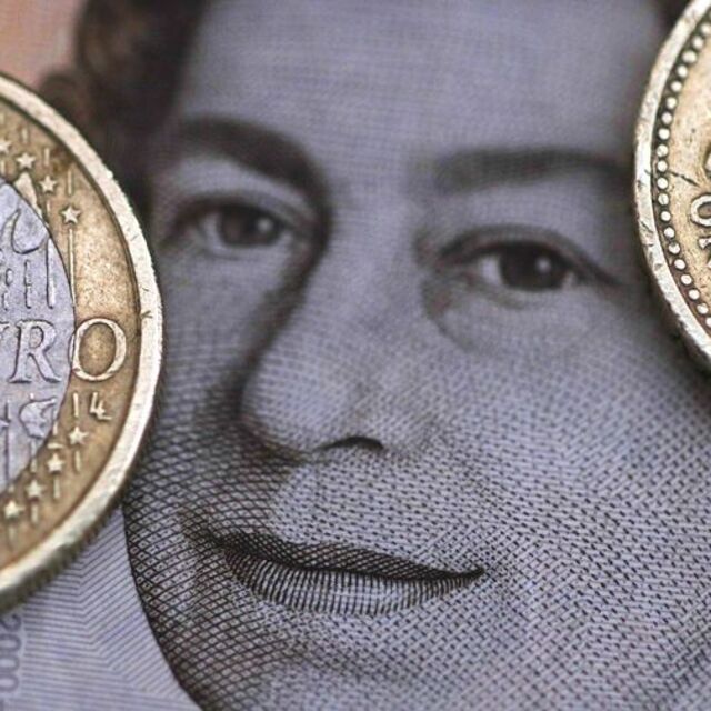 Sterlin dolar karşısında 2 haftanın düşüğüne geriledi