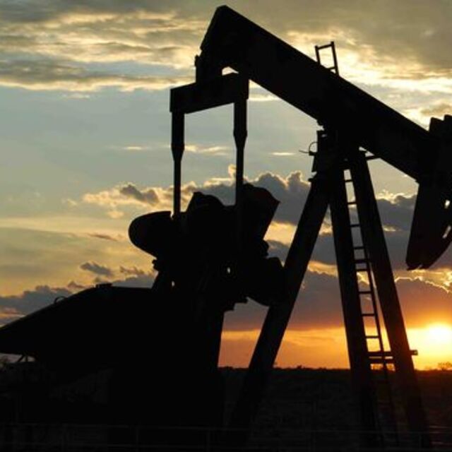 ABD'nin ham petrol stokları azaldı