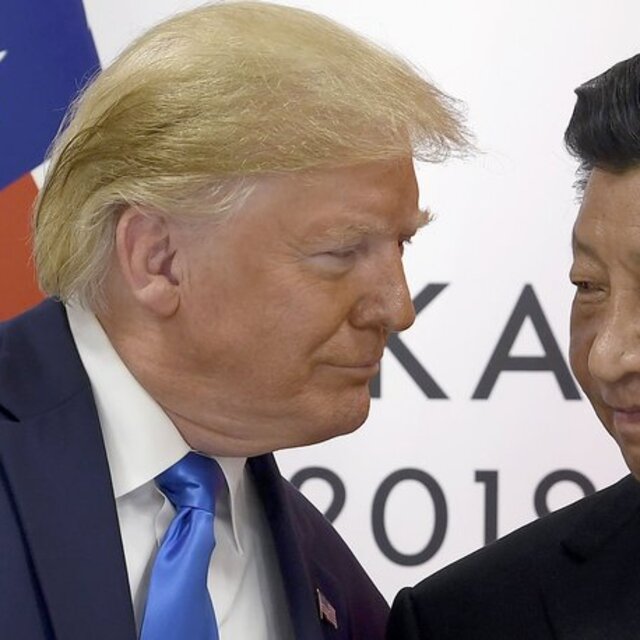 Trump Çin'e uygulanacak ek yüzde 5 gümrük tarifesini erteledi