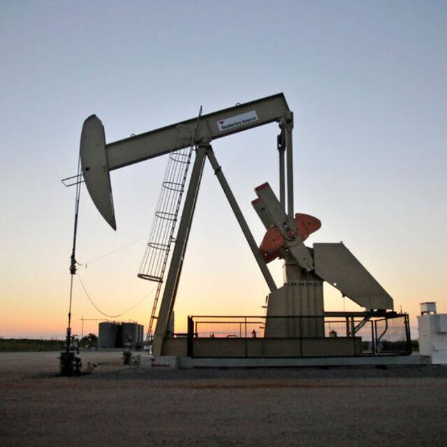 ABD'de petrol üretiminde rekor kırıldı, stoklar arttı