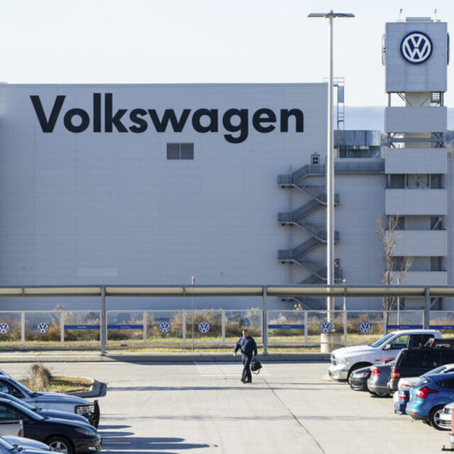 Volkswagen Türkiye yatırım planını erteledi