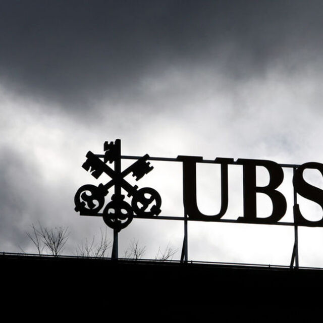 UBS'nin servet yönetimi 3. çeyrekte 15.7 milyar dolar çekti