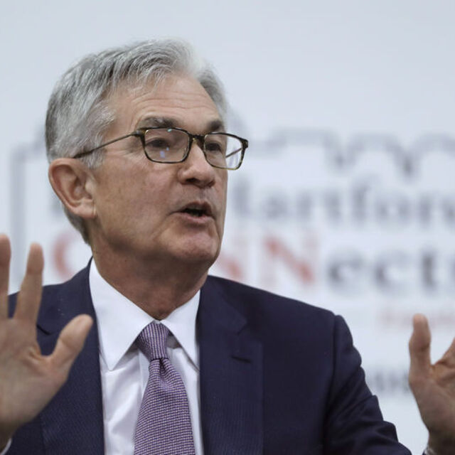 Powell: ABD ekonomisi için bardağın yarıdan fazlası dolu