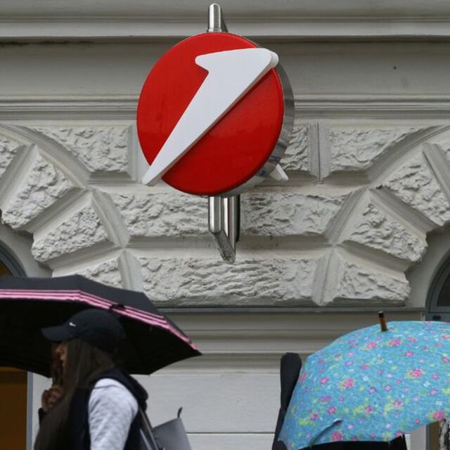 UniCredit 8 bin kişiyi işten çıkaracak