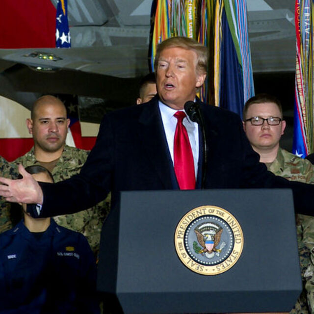 Trump savunma bütçesini imzaladı