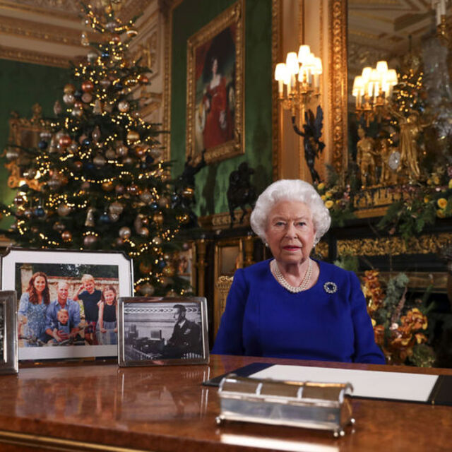 Kraliçe 2. Elizabeth, Brexit yasa tasarısına onay verdi