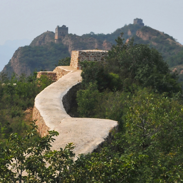 Çin Seddi ve McDonalds'a virüs yasağı