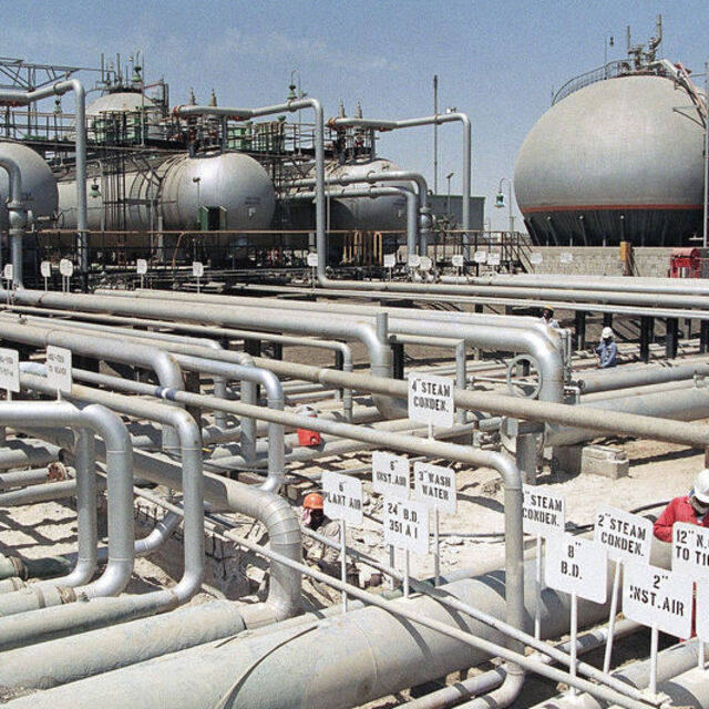 Husiler petrol şirketi Aramco'ya saldırı düzenlediklerini duyurdu