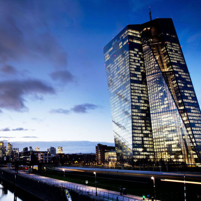 Avrupa Merkez Bankası faiz oranlarını değiştirmedi