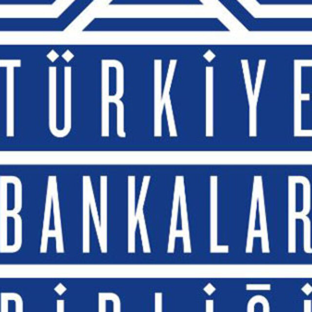 Bankalar Birliği'nden bankaların "mesai saatlerine" ilişkin tavsiye kararı