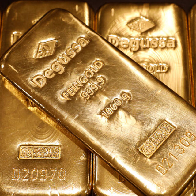 Altın piyasası New York'ta "tarihi sıkışma" ile karşı karşıya