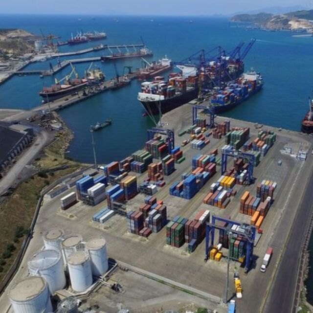 Cari denge Şubat'ta 1.2 milyar dolar açık verdi