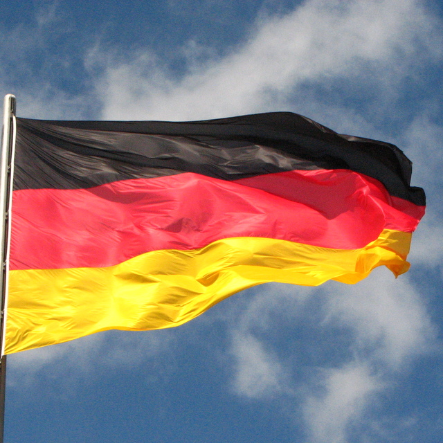 Almanya'da tüketici ve özel sektör harcamaları sert düştü