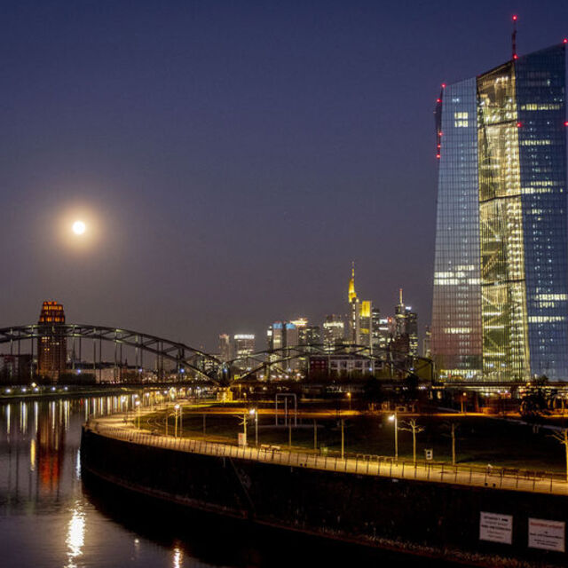 Avrupa Merkez Bankası'nın "kritik" toplantısı öncesi ne bekleniyor?