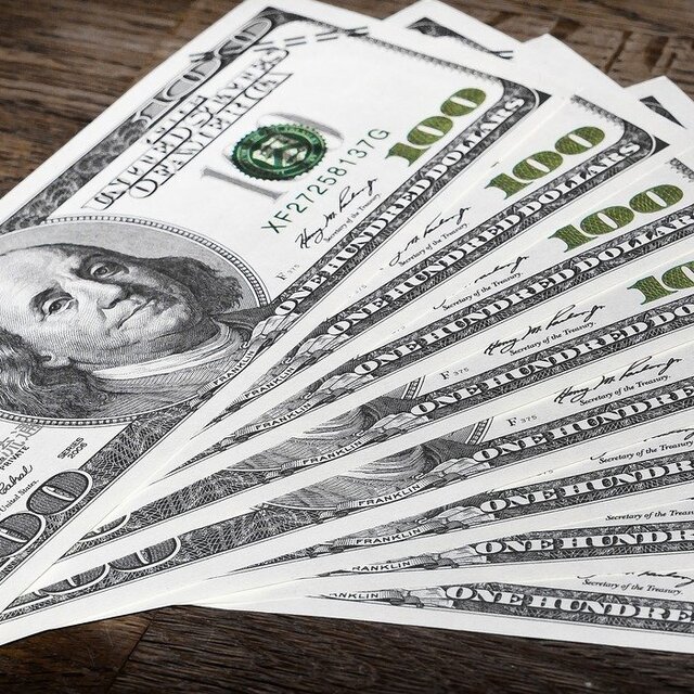 Dolar/TL Merkez kararı sonrası geriledi