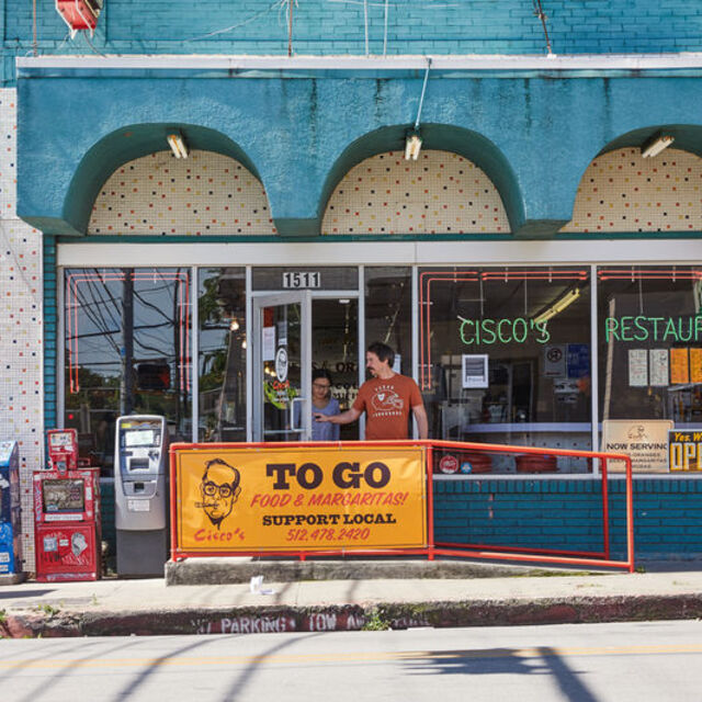 ABD'de Teksas eyaleti bar ve restoranlara tekrar sınırlama getirdi
