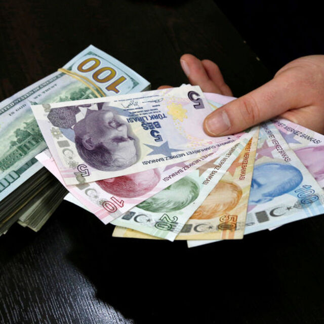 Dolar/TL'deki yükseliş hızlandı