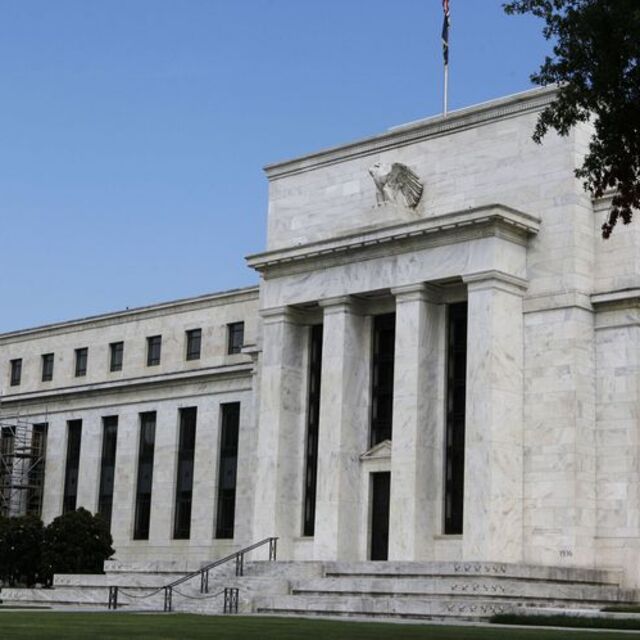 Fed faiz değişikliğine gitmedi