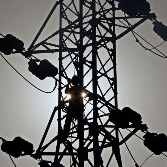 Elektrik üretimi Mayıs'ta yüzde 17,8 azaldı - 6 yıl önce