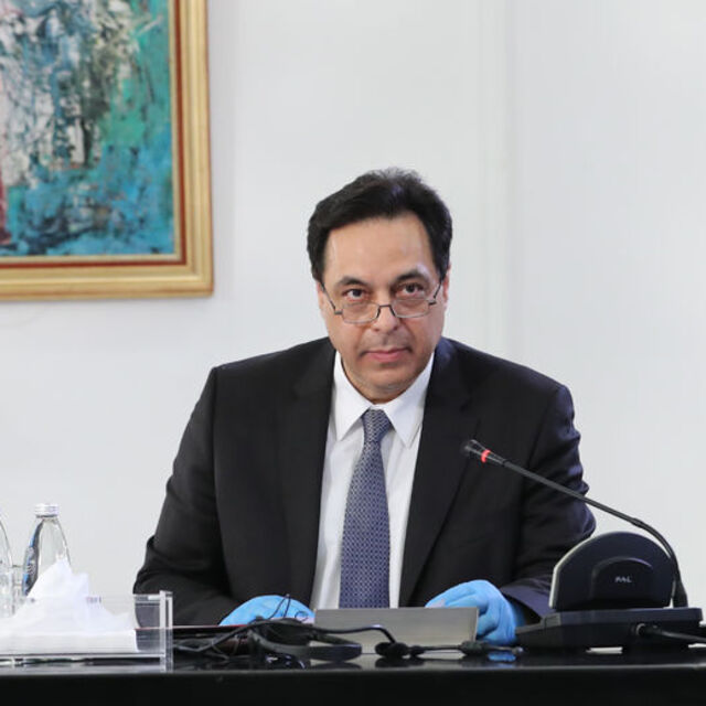 Lübnan'da hükümet istifa etti