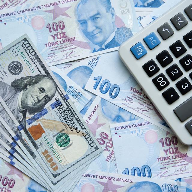 Dolar/TL "Fed" sonrasında 7.50'nin üzerinde seyrediyor - 6 yıl önce