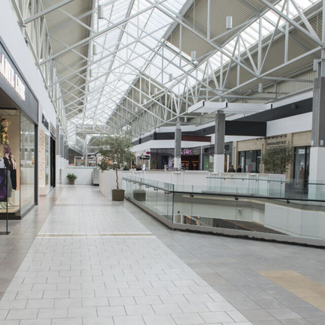 Belçika'da mağazalar kapatılıyor