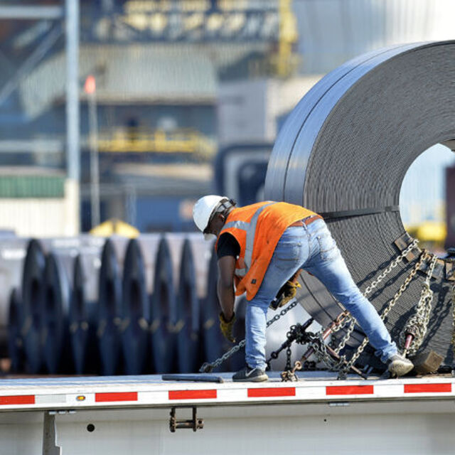 Trump döneminde ticari ilişkiler dalgalı seyir izledi