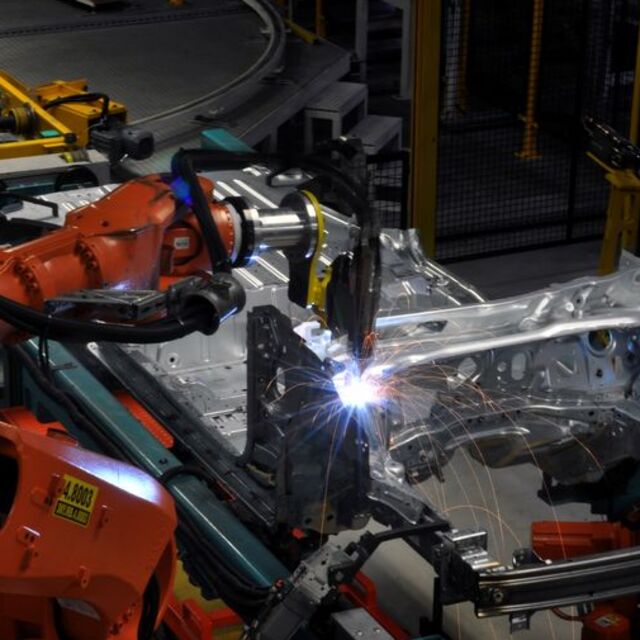 İmalat PMI Ekim'de yükseldi