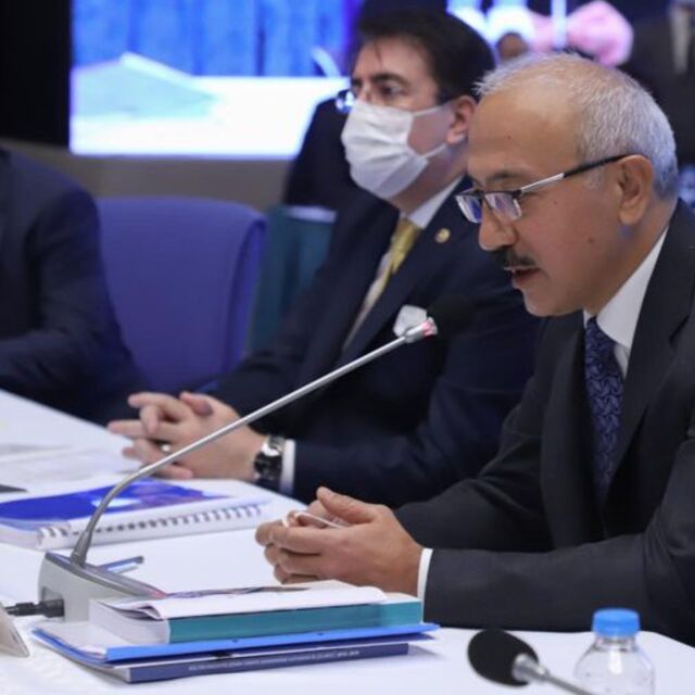 Elvan: Piyasa dostu bir dönüşüm programına odaklanacağız