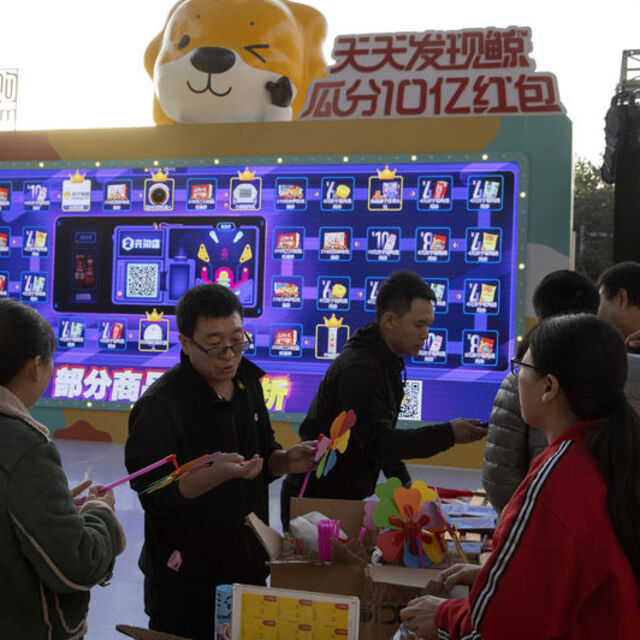 Bekarlar Günü'nde Hırvatistan'ın milli geliri kadar satış yapıldı