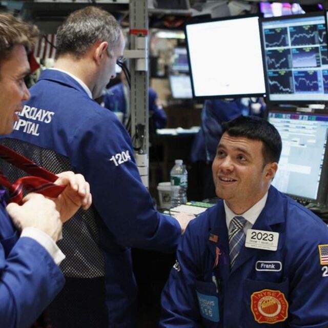 Küresel hisseler rekor aylık yükselişe hazırlanıyor