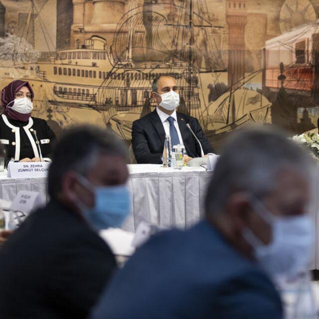 Bakan Elvan ve Gül TOBB yönetimiyle bir araya geldi - 5 yıl önce