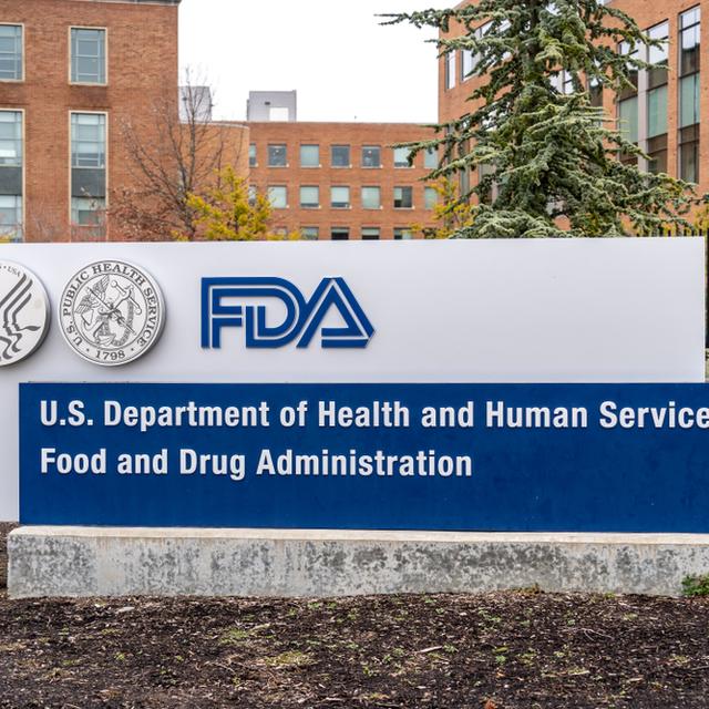 FDA: Pfizer aşısı güçlü koruma sağlıyor