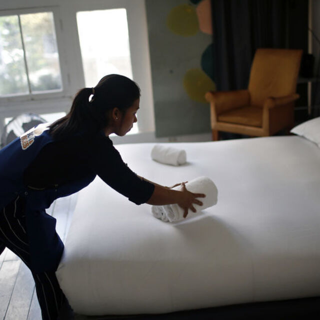 Airbnb halka arz edildi, değeri 47 milyar dolar oldu